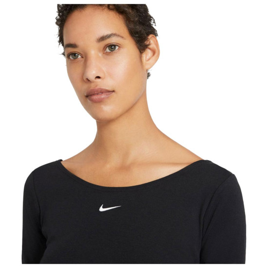 Nike Γυναικεία κοντομάνικη μπλούζα Sportswear